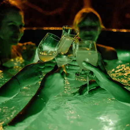 Dom Na Mazurach Balia Z Jacuzzi * Gora (Pisz)